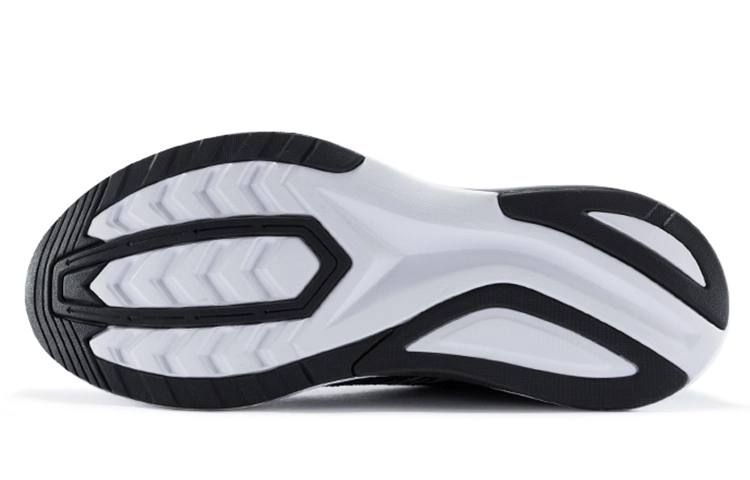 Saucony Endorphin Shift