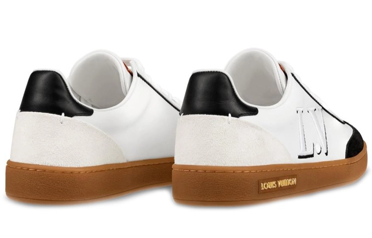 Louis Vuitton Frontrow