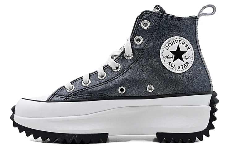 Converse Run Star Hike
