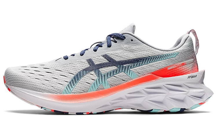 Asics Novablast 2