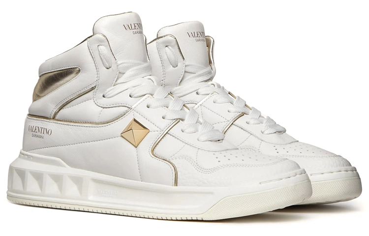 Valentino One StudGARAVANI