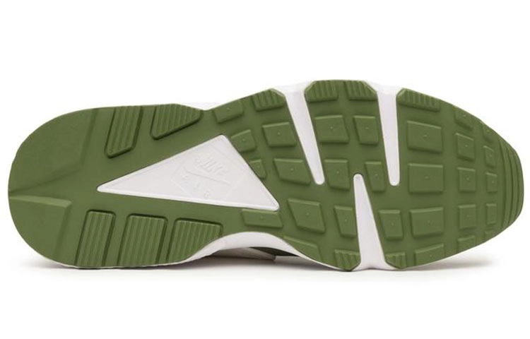 Stussy x Nike Huarache LE "Dark Olive"