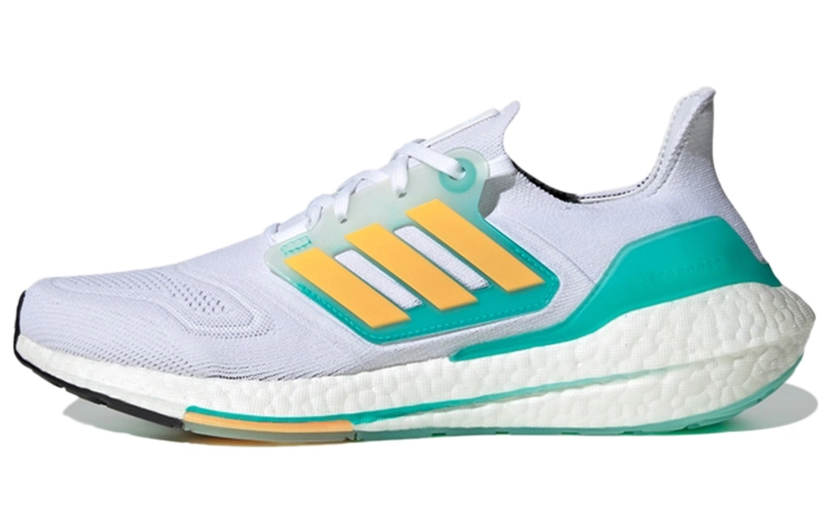 adidas Ultraboost 22