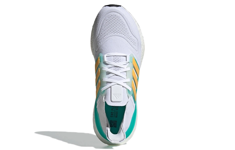 adidas Ultraboost 22