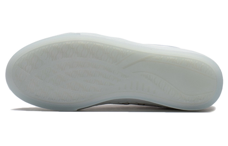 LiNing Low