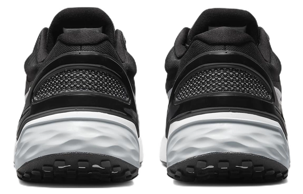 Nike Renew Run 3