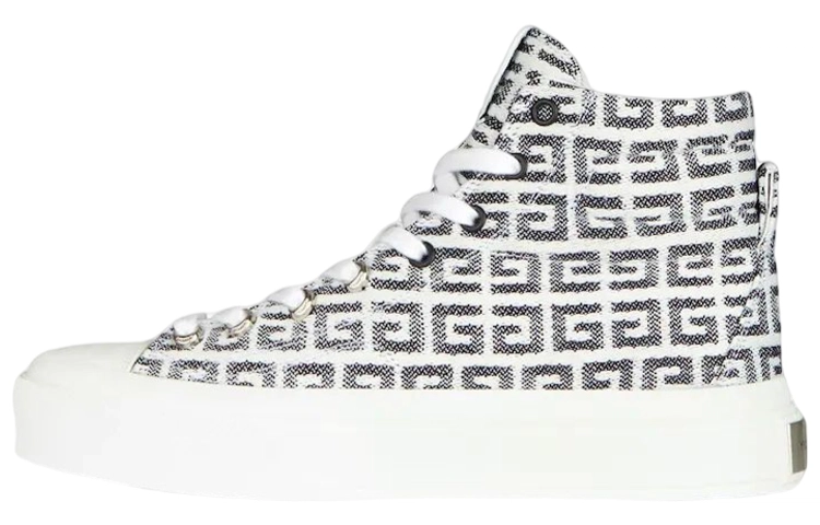 GIVENCHY