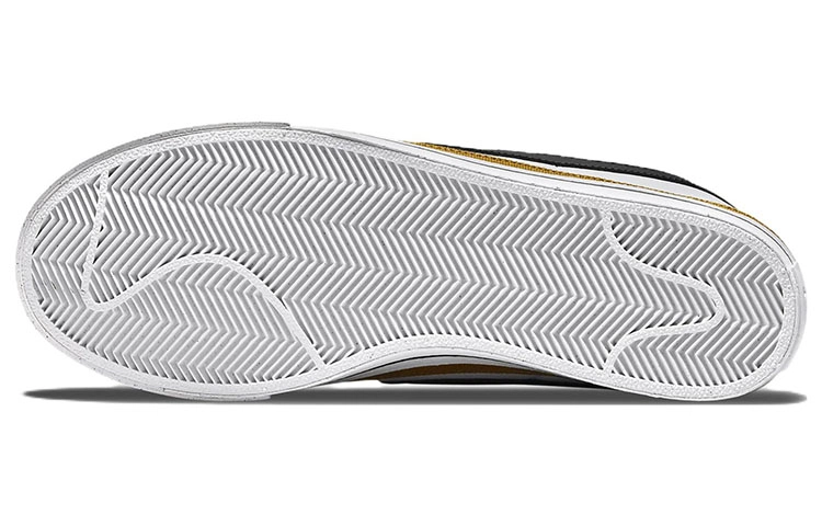 Nike Court Legacy