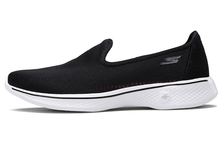 Skechers Go Walk 4