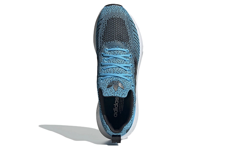 adidas originals Swift Run 22