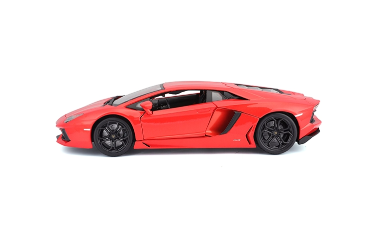 118 Lamborghini LP700