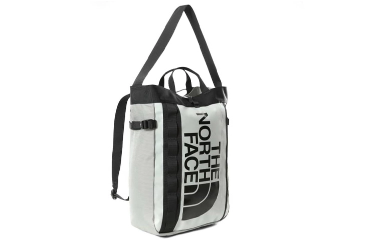 THE NORTH FACE Base CampLogo