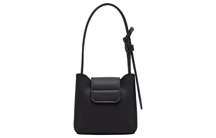 FERRAGAMO Trifolio Logo
