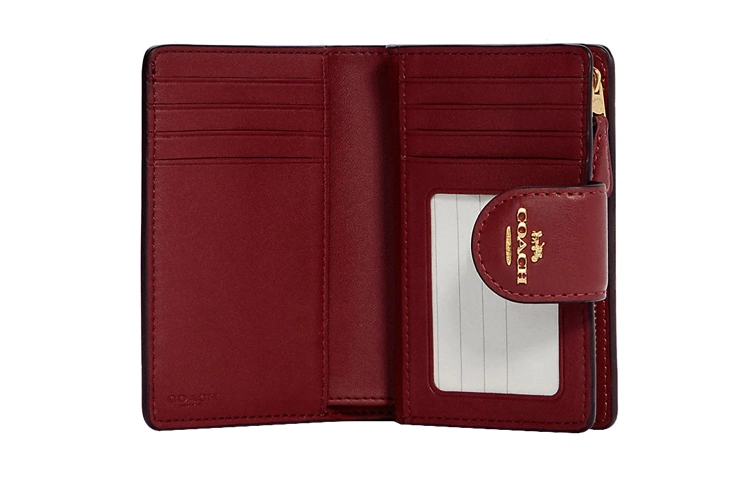 COACH Corner Zip 13