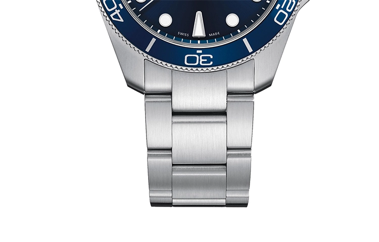 CERTINA Super-LumiNova 38mm C032.807.11.041.00