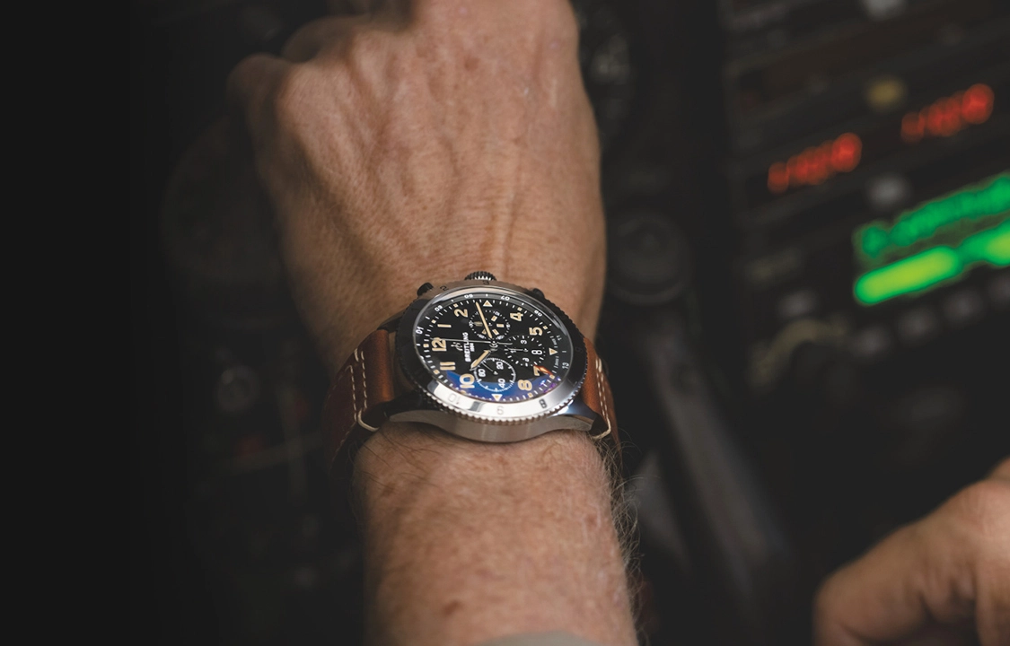 BREITLING AVI B04 46mm AB04453A1B1X1