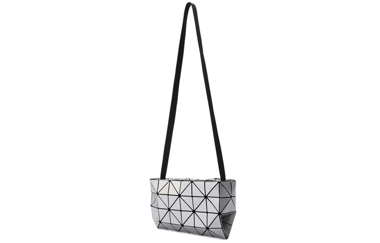 ISSEY MIYAKE Carton PVC