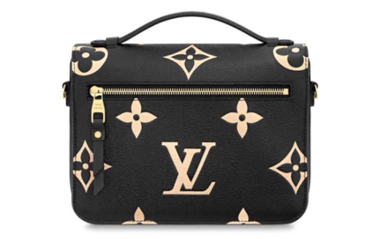 LOUIS VUITTON Pochette Metis Logo
