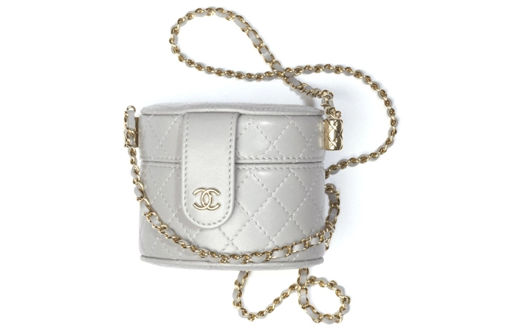 CHANEL 21B