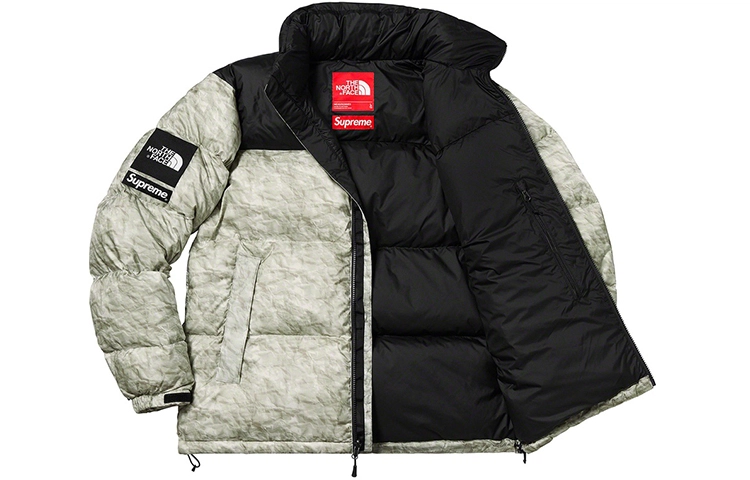 Supreme week 18 x The North Face Paper Print Nuptse Jacket