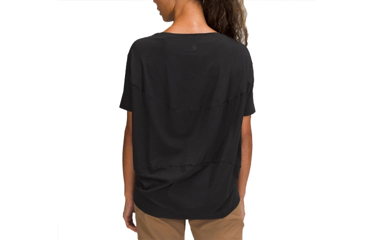 lululemon Back in Action T