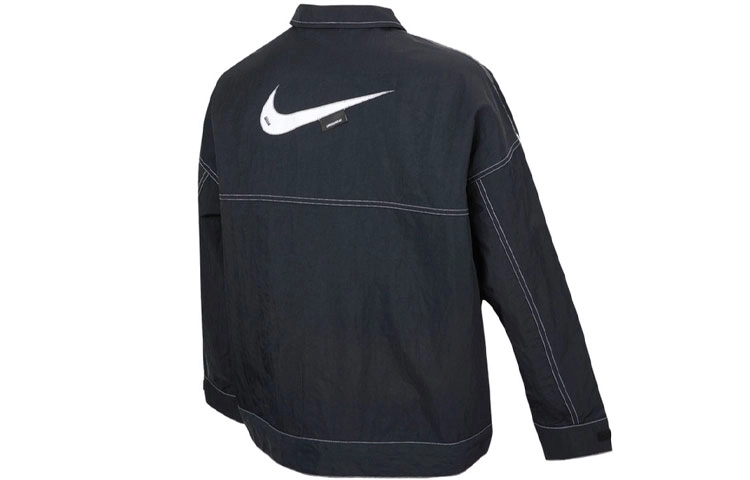 Nike SS22 Sportswear Swoosh Logo