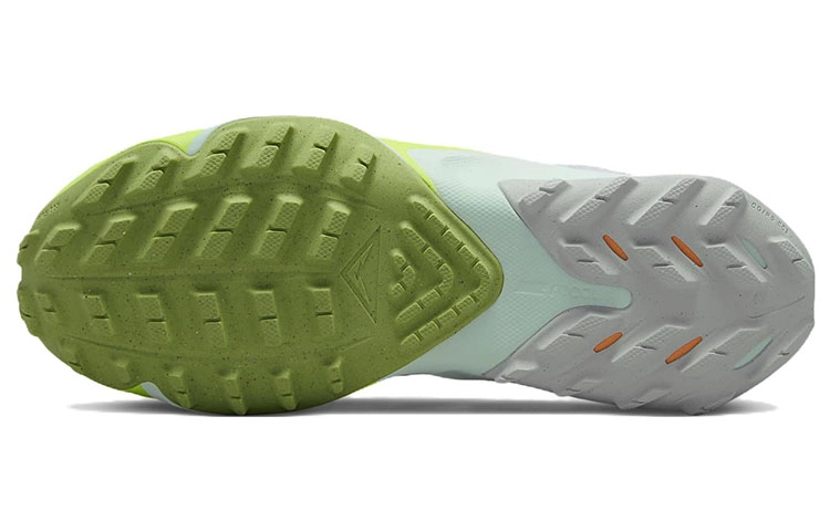 Nike Air Zoom Terra Kiger 8