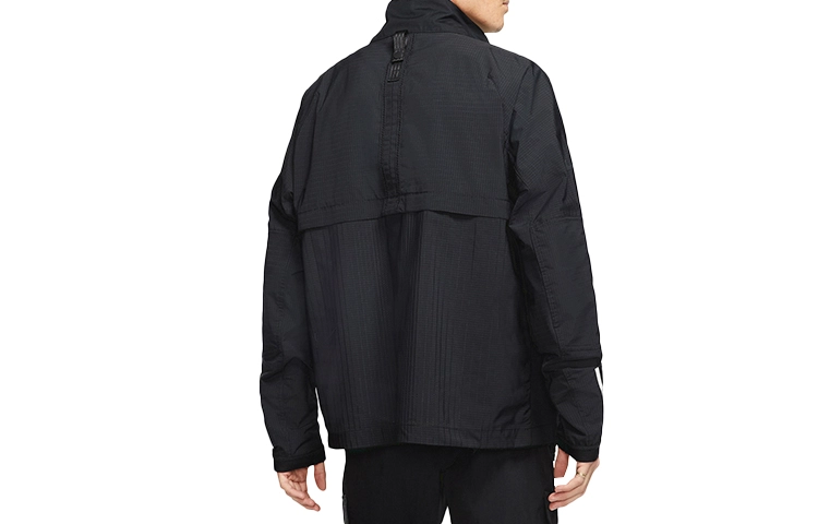 Nike Sportwear Tech Pack