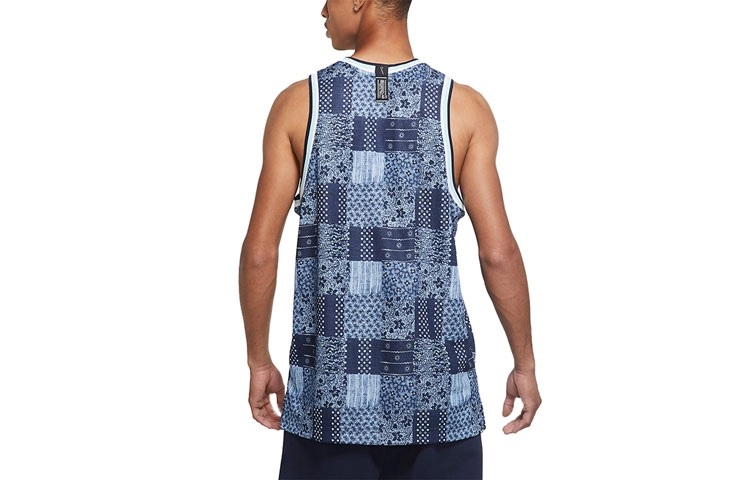 Nike Dri-FIT DNA