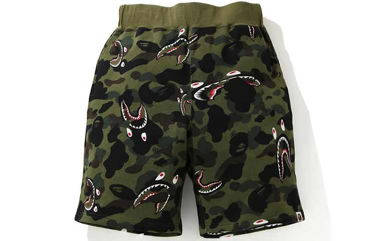 A BATHING APE