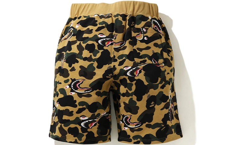A BATHING APE