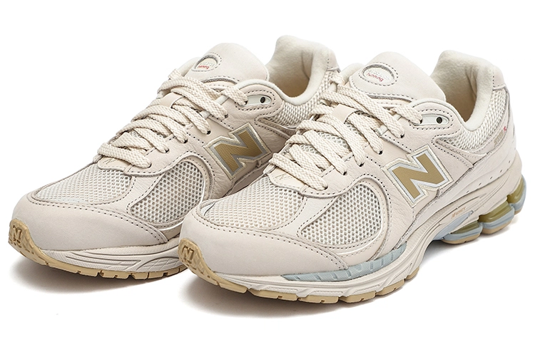 New Balance NB 2002R