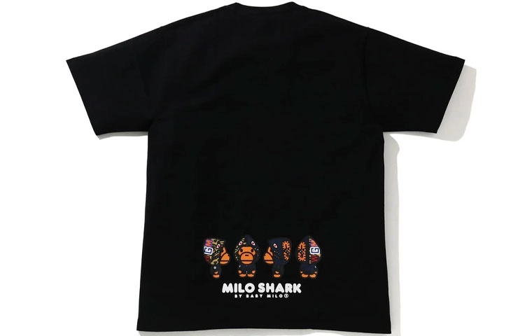 A BATHING APE T
