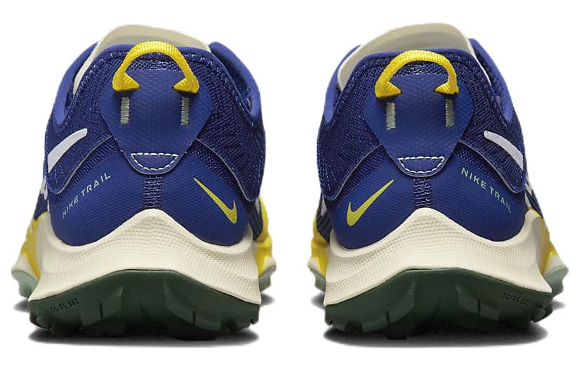 Nike Air Zoom Terra Kiger 8