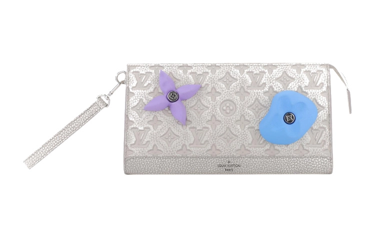 LOUIS VUITTON Standing Pouch