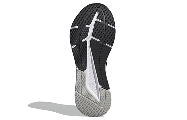 adidas Questar