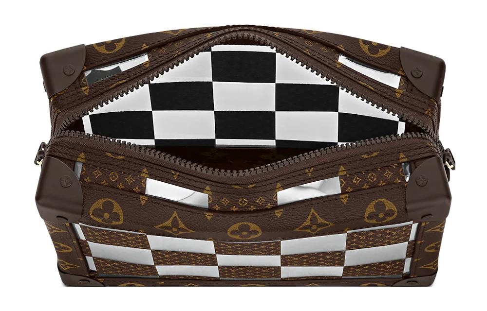 LOUIS VUITTON SOFT TRUNK Slim