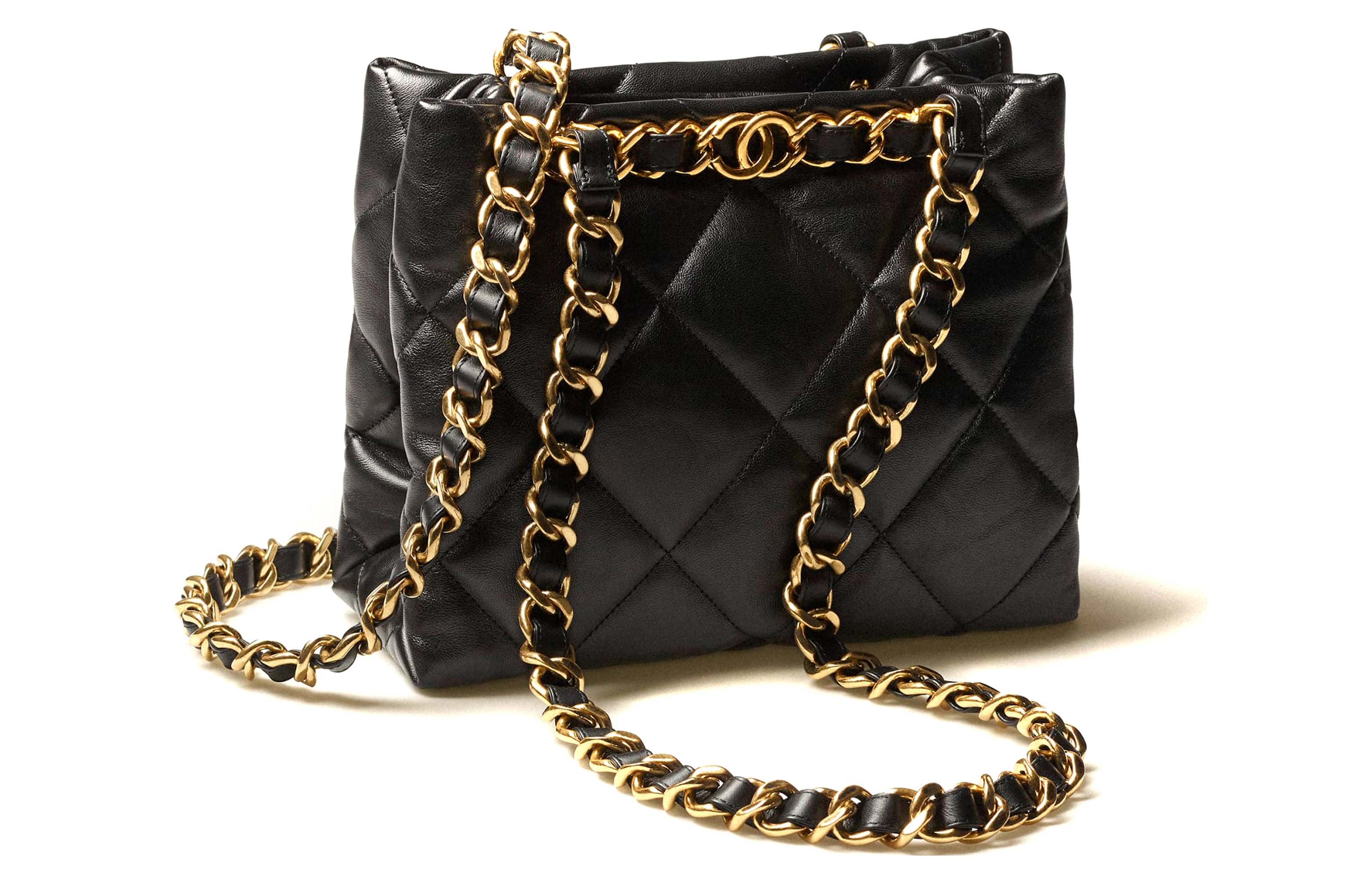 CHANEL 22B Tote