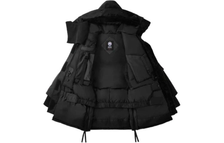 Canada Goose SS22 Snow Mantra Logo