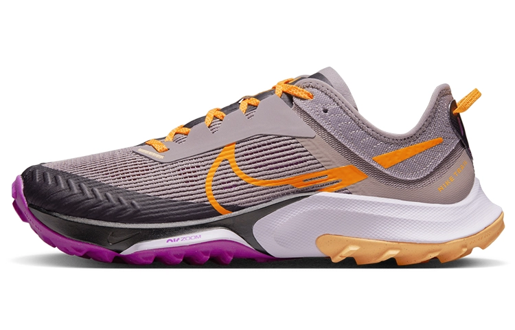Nike Air Zoom Terra Kiger 8