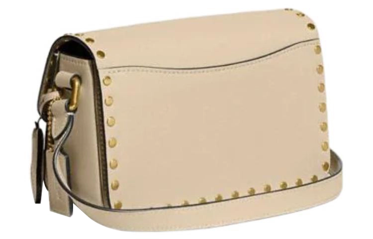 COACH Studio 19
