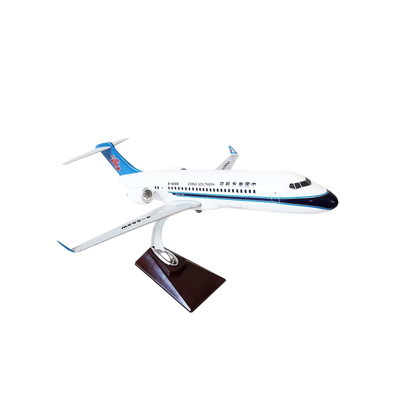 ARJ21-700 33.5cm