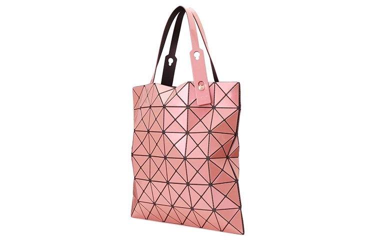 ISSEY MIYAKE Lucent Tote