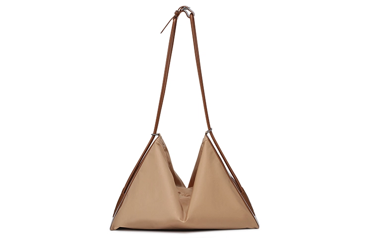 lost in echo Tote