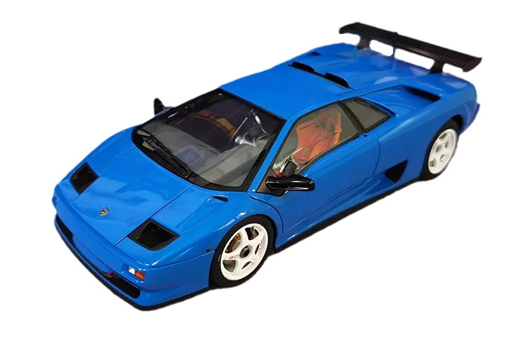 AUTOart 118 DIABLO SV-R 25cm