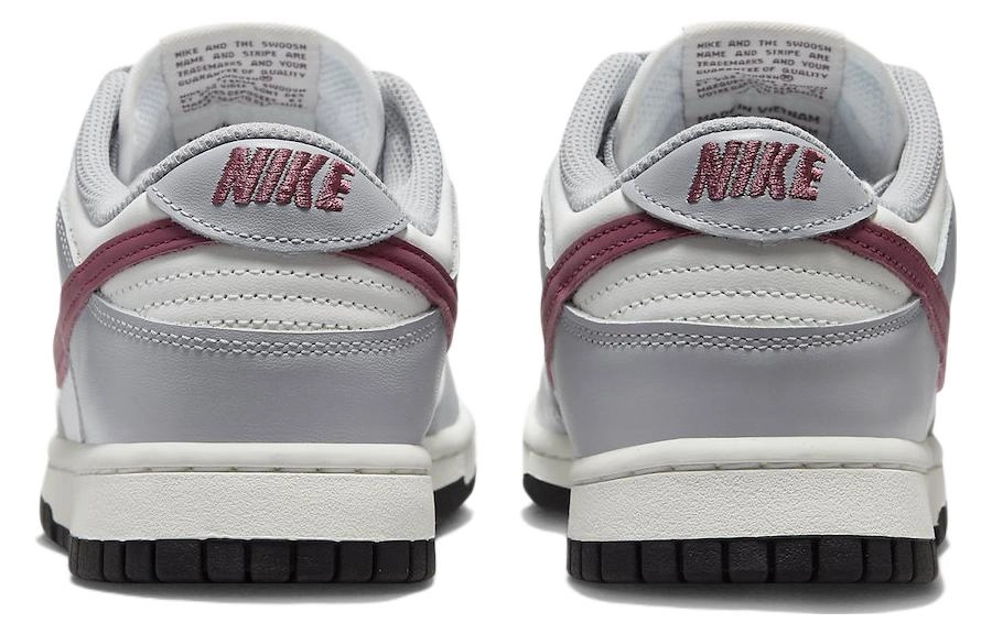 Nike Dunk Low "GreyWhite"