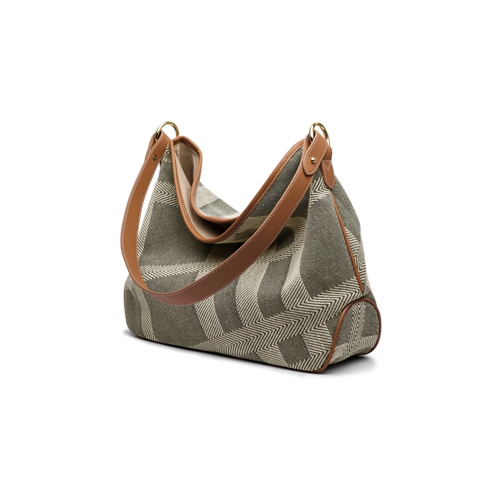 AJ AOIRJ 13 Tote