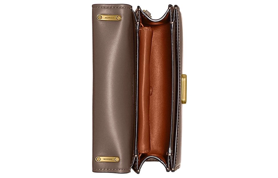 COACH Bandit 18