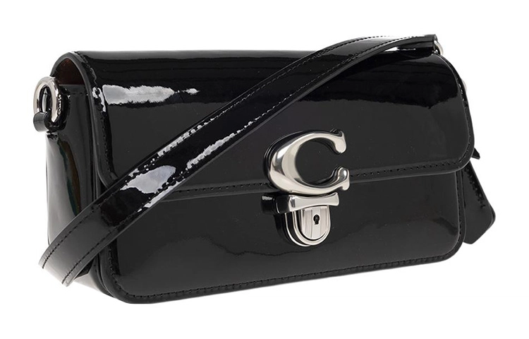 COACH Studio 20