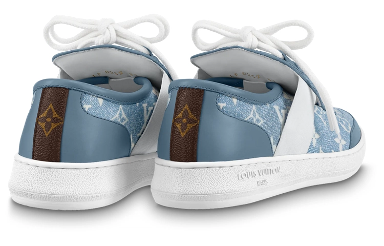 LOUIS VUITTON Lous